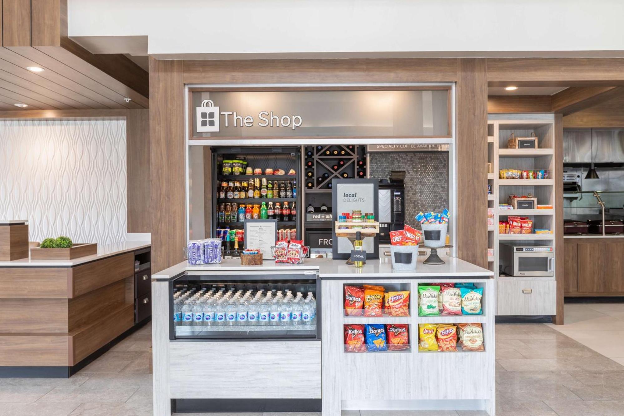Hilton Garden Inn Gilroy Bagian luar foto
