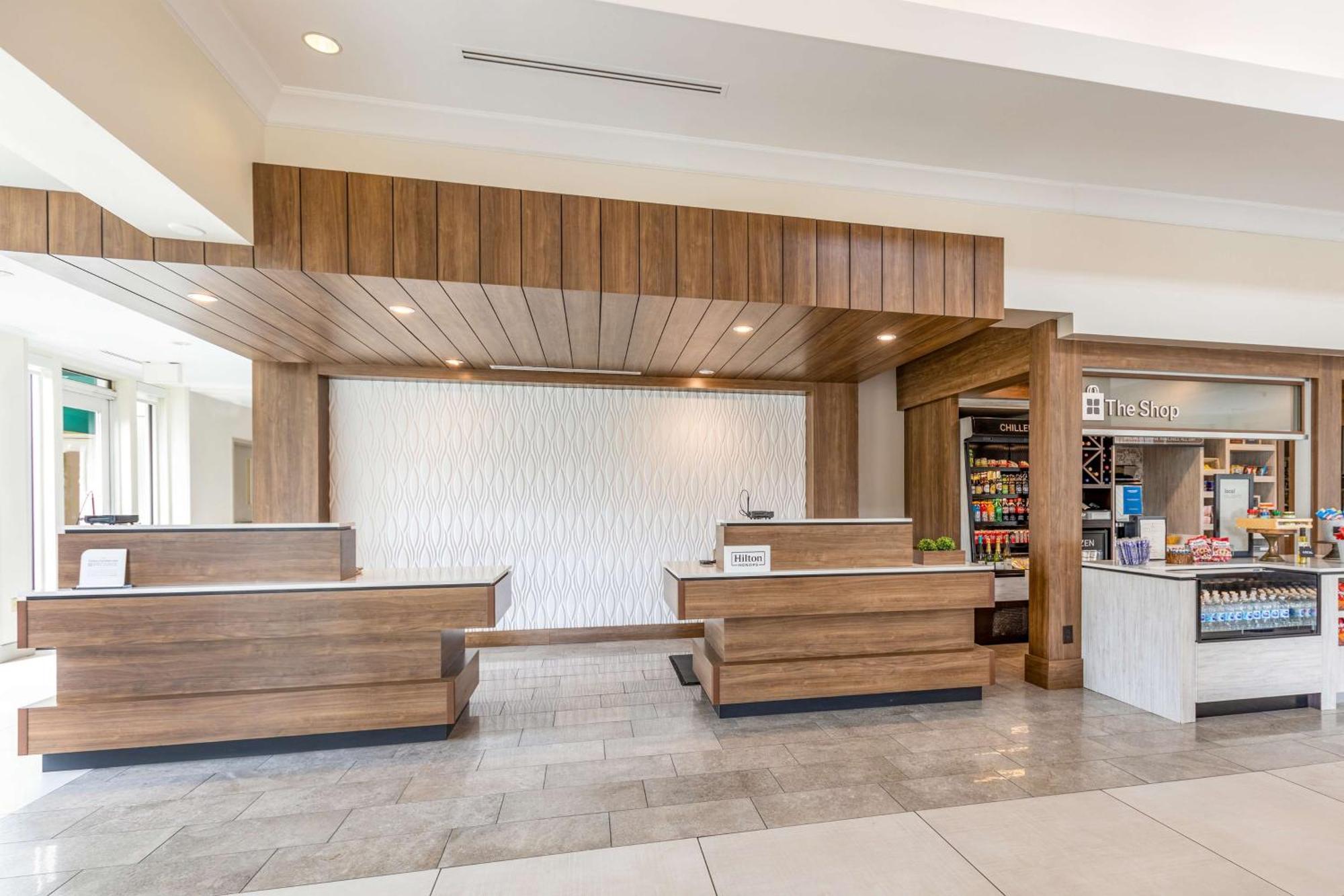 Hilton Garden Inn Gilroy Bagian luar foto